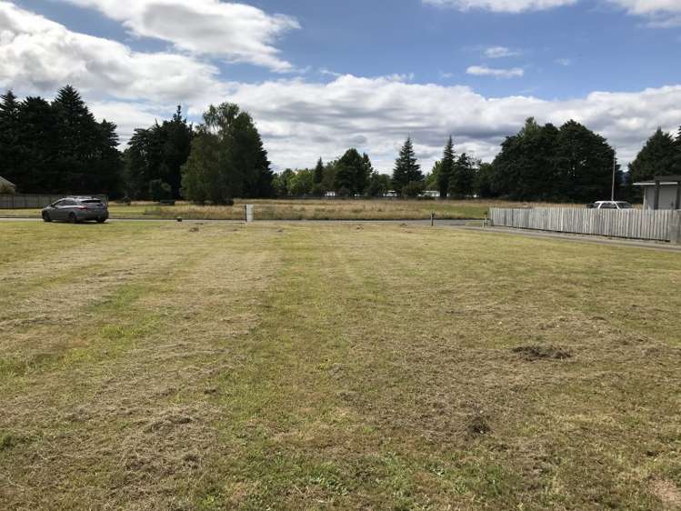 20 Ngahana Place Turangi_1