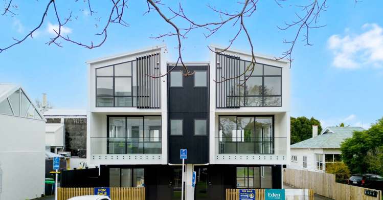 2c Queen Mary Avenue Epsom_0