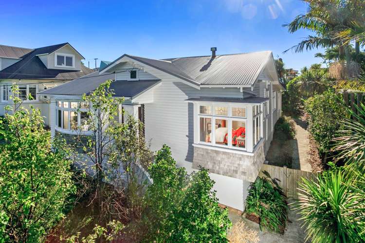 14 Ngataringa Road Devonport_14