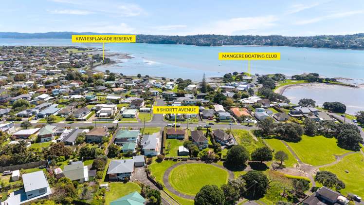 8 Shortt Avenue Mangere Bridge_12