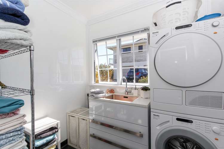 114 Belt Road New Plymouth Central_14