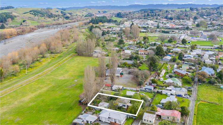 7 Guy Street Waipawa_18