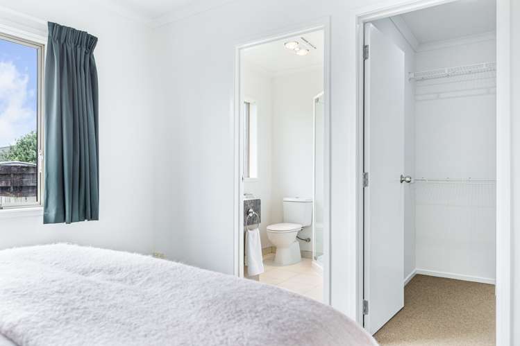 25a Sylvan Crescent Te Atatu South_10