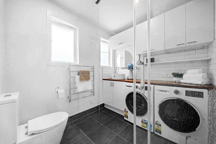 50A Kings Road Panmure_12