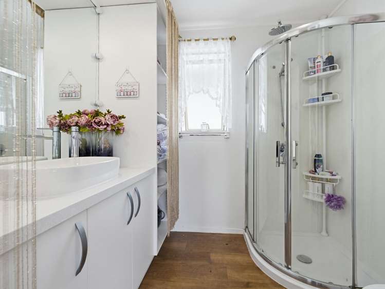 2257 South Head Road Helensville_10