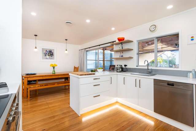 21 Formby Avenue Point Chevalier_2