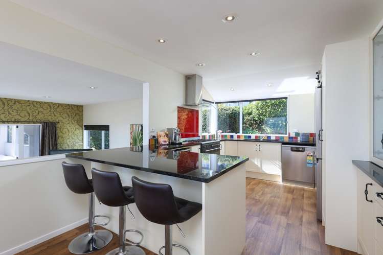64 Tresillian Avenue Marybank_8