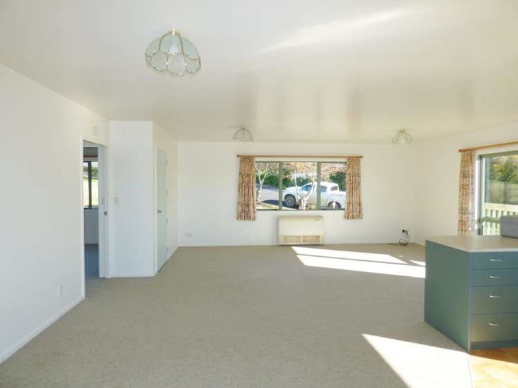 9 Whiteley Place Taharoa_7