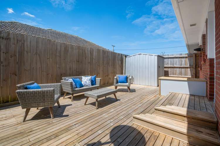 2/1 Kiekie Road Mangere Bridge_11