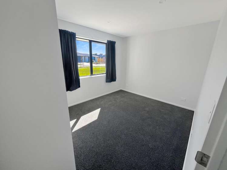 1 Combine Place Darfield_5