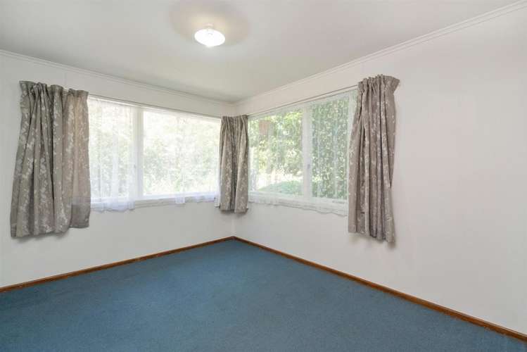 1208 New North Road Mount Albert_13