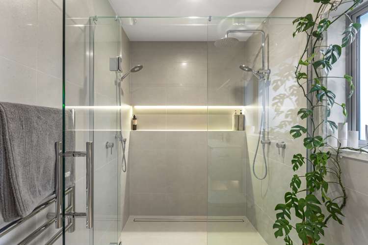 233 Maungatawhiri Road Raglan_17