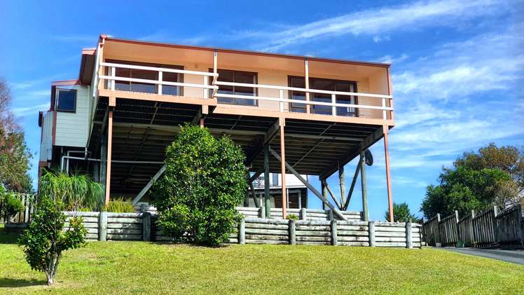 37 Merehai Place Snells Beach_2