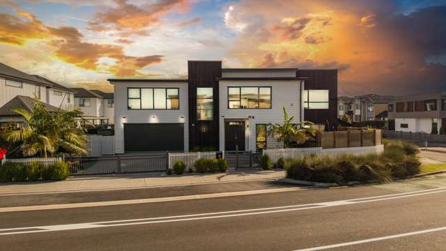 Exceptional Corner Living & Lifestyle