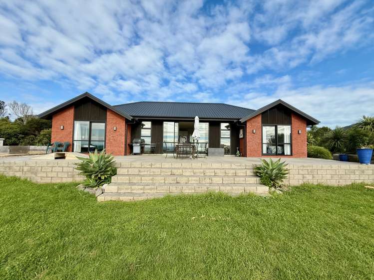 669A Te Hutewai Road Raglan_32