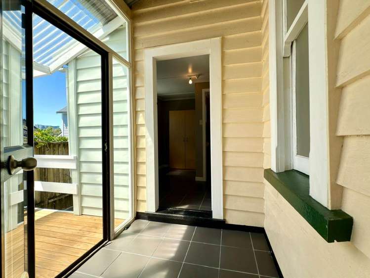 39 Finch Street Morningside_17