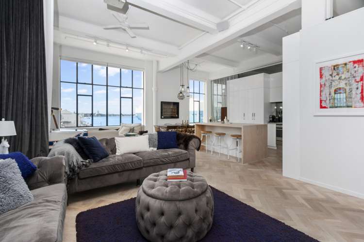 2c/2 Queen Street Auckland Central_8