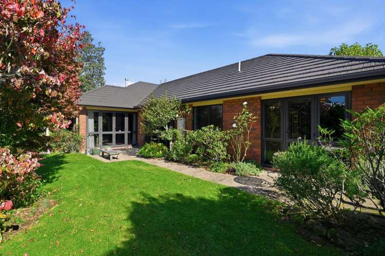 81 Tawavale Street Pukehangi_17