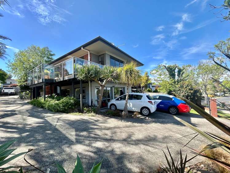 22 Murvale Drive Bucklands Beach_11