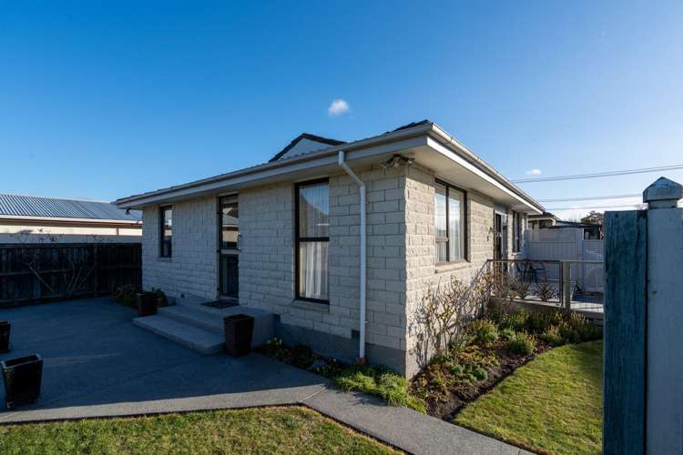 2/208 Grimseys Road Redwood_11