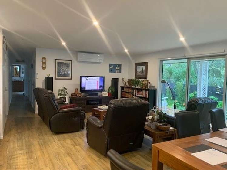 40 Matauwhi Road Russell_12