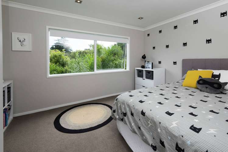 28a Marine Parade Mellons Bay_15