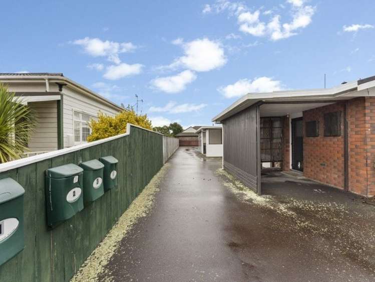 2/128 Albert Street Terrace End_17