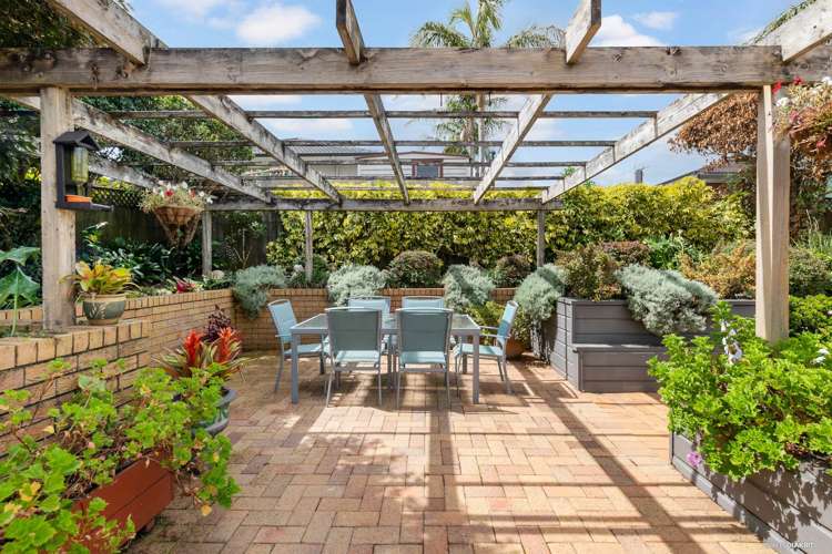 43 Clydesdale Avenue Somerville_25