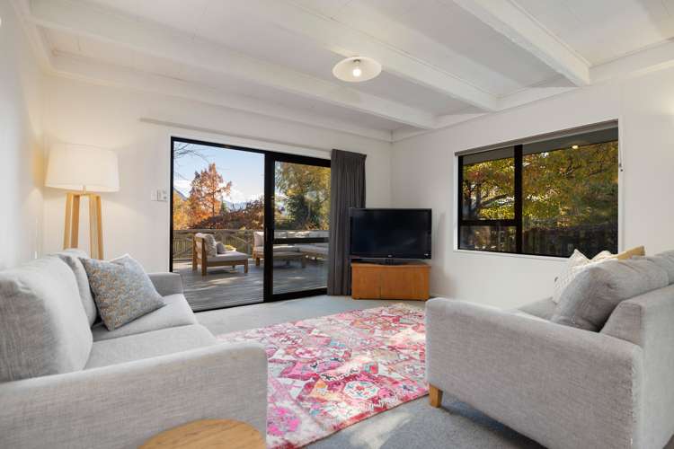 144 Beacon Point Road Wanaka_9