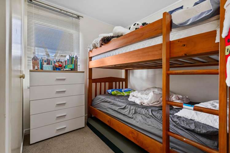 1/13 Paton Avenue Te Atatu South_9