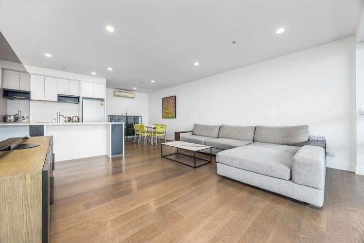 1510/2 Beach Road Auckland Central_7