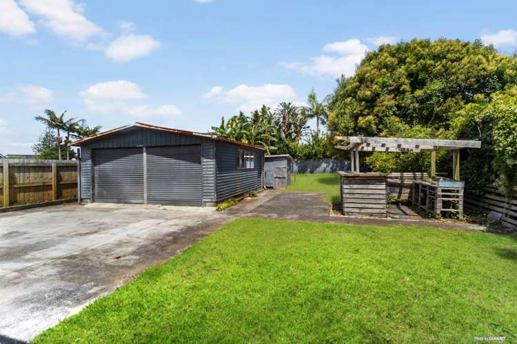 24 Taikata Road Te Atatu Peninsula_13