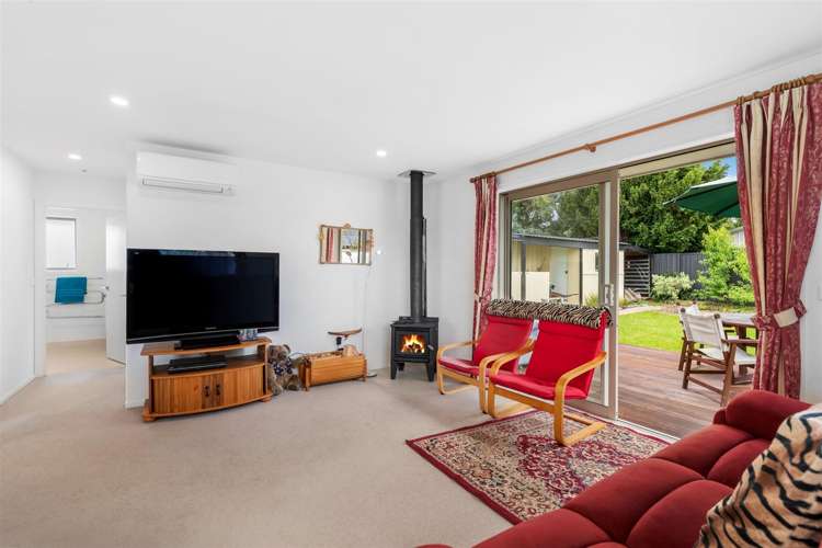 3 Hebbard Court Albert Town_12