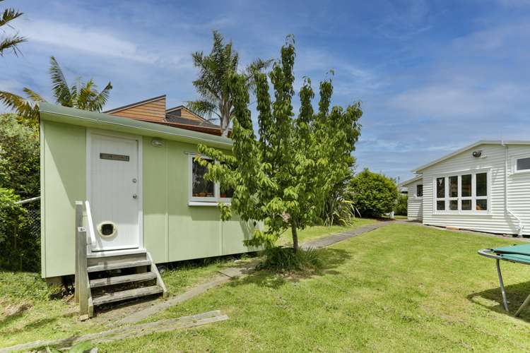 134 Rosier Road Glen Eden_17