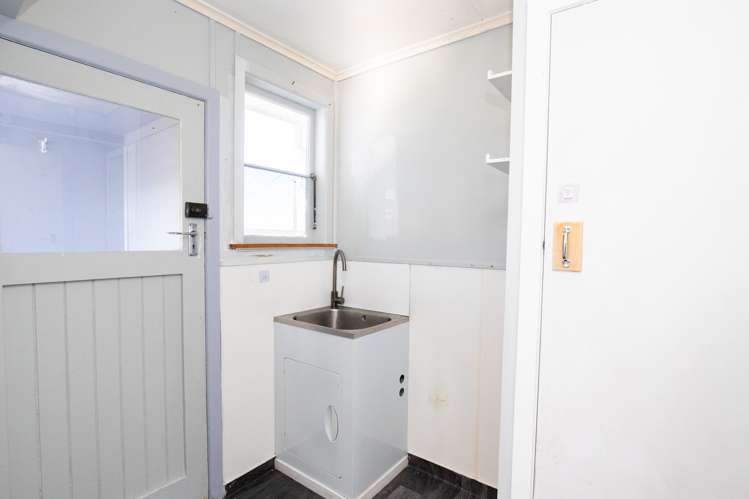 685 State Highway 25 Waitakaruru_13