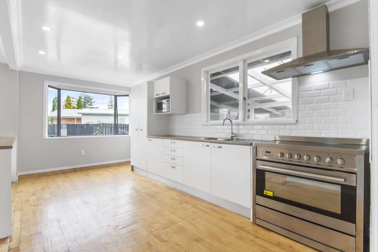 16 Bettina Place Manurewa_7