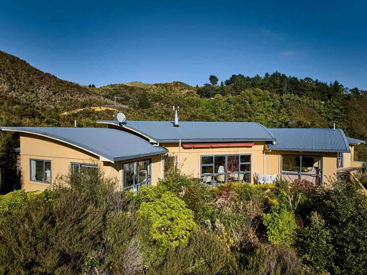 415-416 Maidstone Terrace Upper Hutt_11