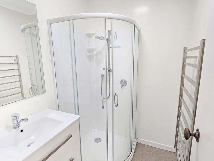 2 Avery Grove 2652_9