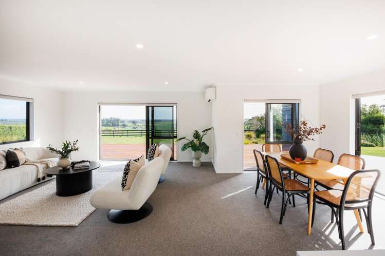 67 Albert Road Tokomaru_12