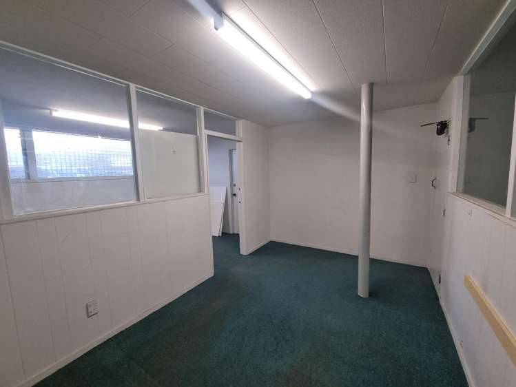 2/5 Ropa Lane Maupuia_3