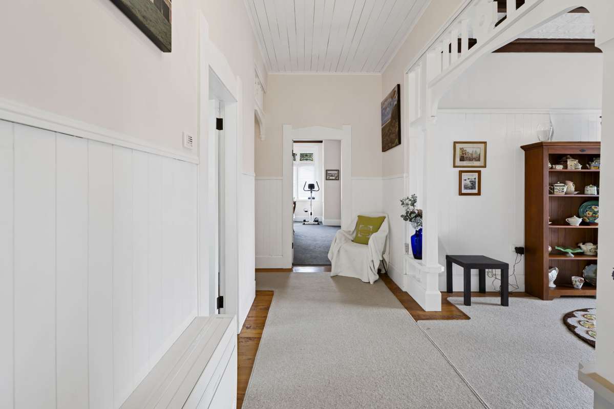 20 Pembroke Road West_1