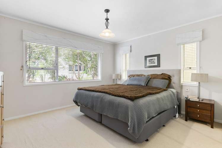 42 Maxwelton Drive Mairangi Bay_12