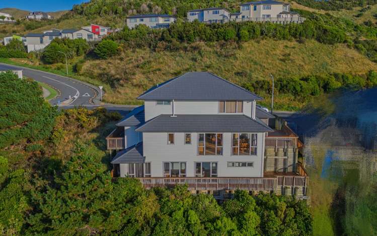 32 Melksham Drive Churton Park_22