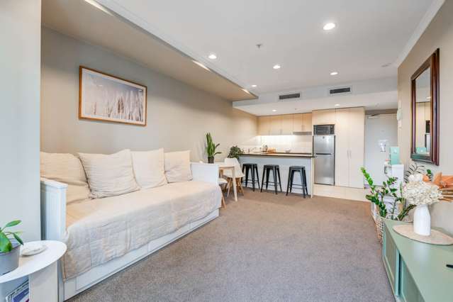 210/9-17 Byron Avenue Takapuna_2