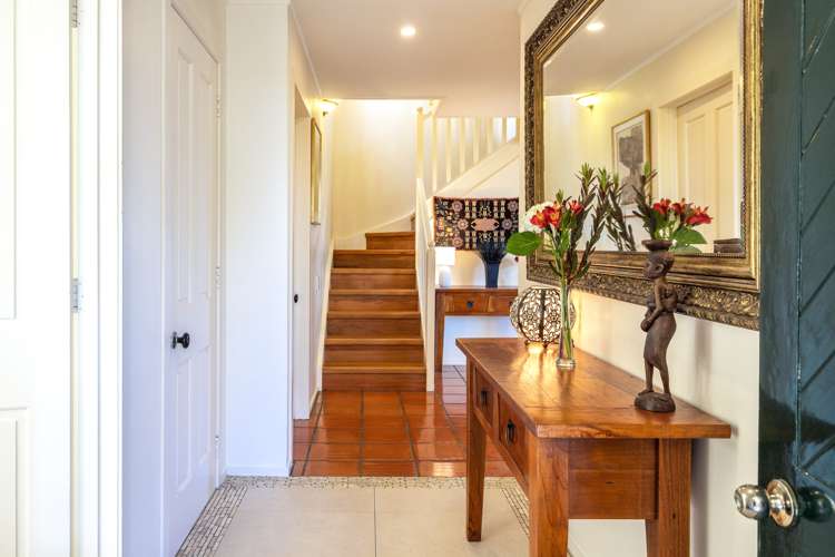 44 Queens Drive Oneroa_5