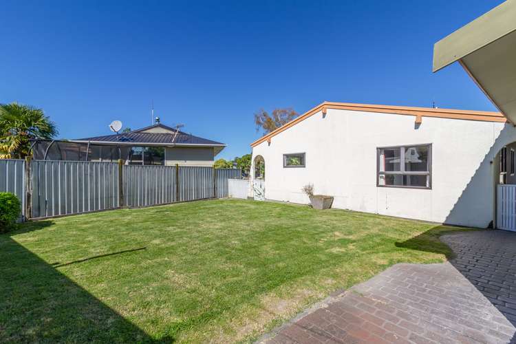 28 Perry Crescent Greenmeadows_12