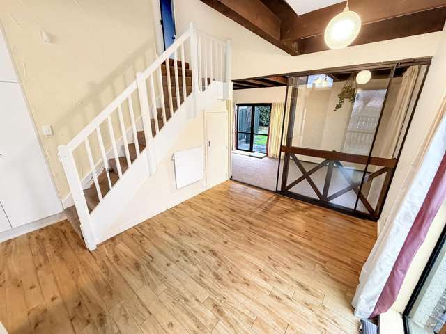 34A Woodham Drive 1383_3