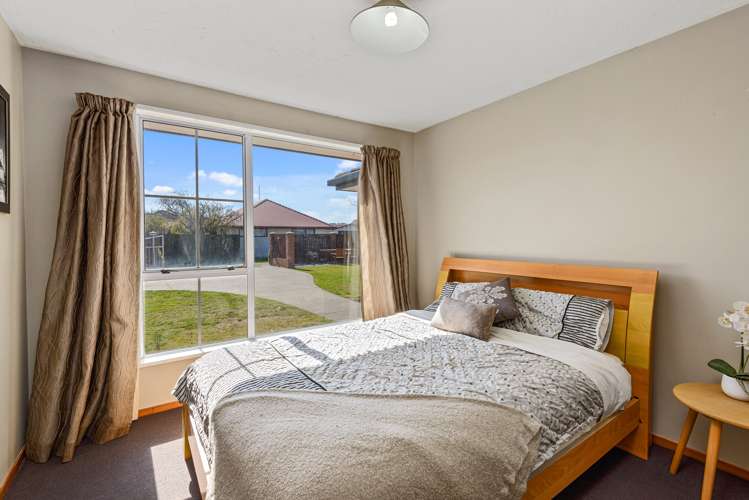 9 Heriott Close Burwood_11