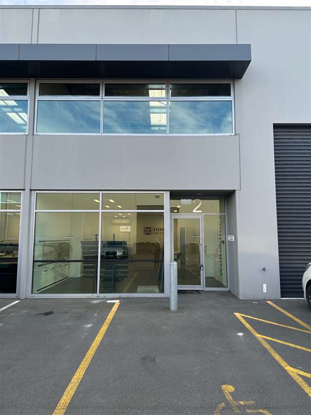 2/2 Distribution Lane Sockburn_1