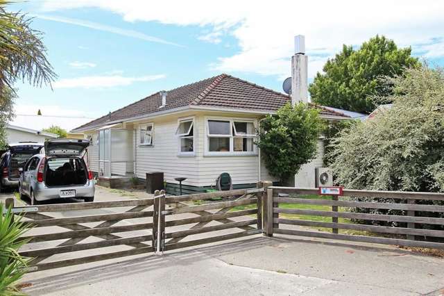 102 Parkers Road Tahunanui_1